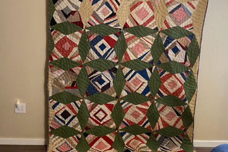 Queen Green Scrappy Quilt