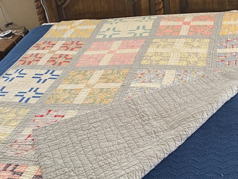 Queen Zia Vintage Quilt